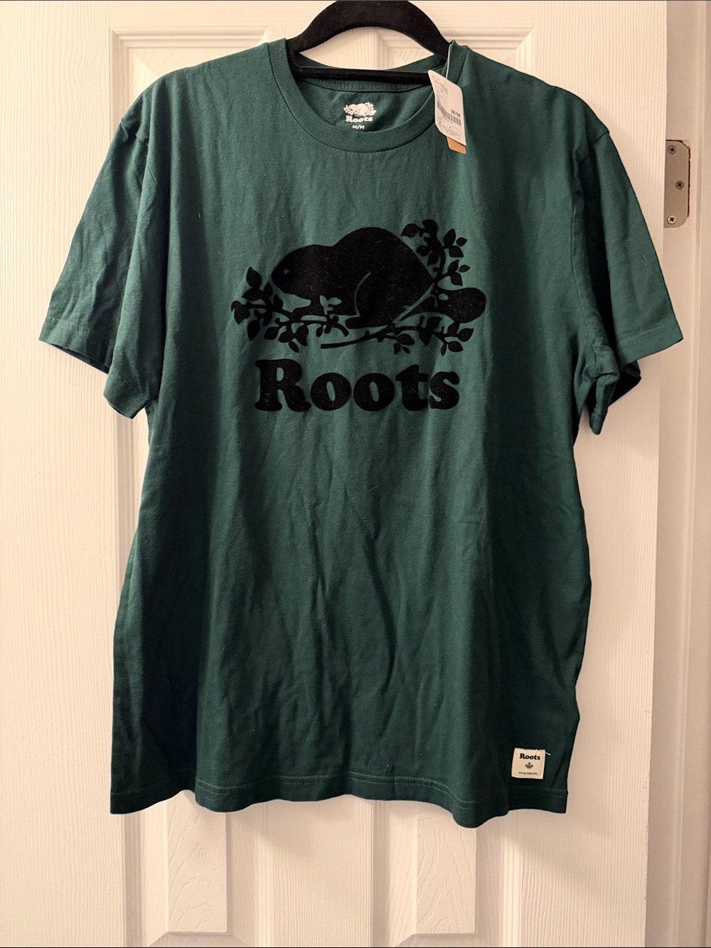 Roots Men's Forest Green T-Shirt with Black Logo Medium NWT